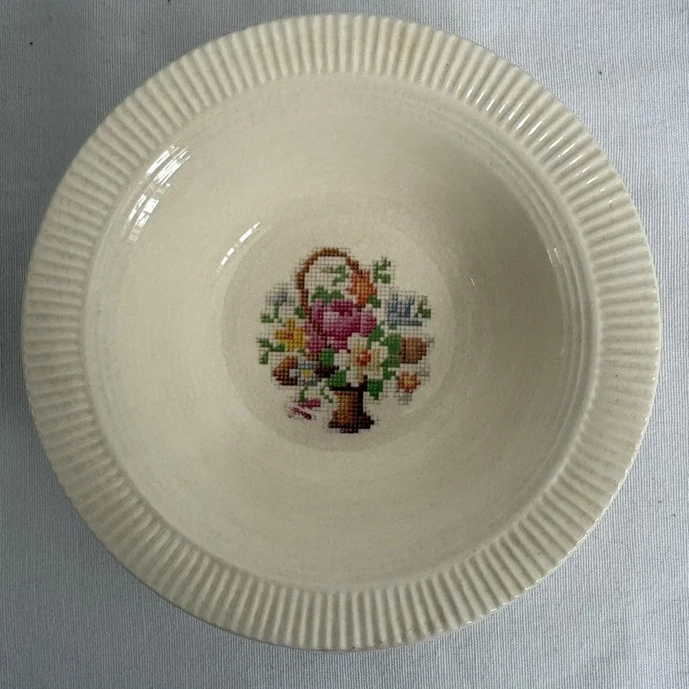 Salem China‎ Co Basket Cross Stitch Vintage 4pc Set Handled Plate Bowls Cream
